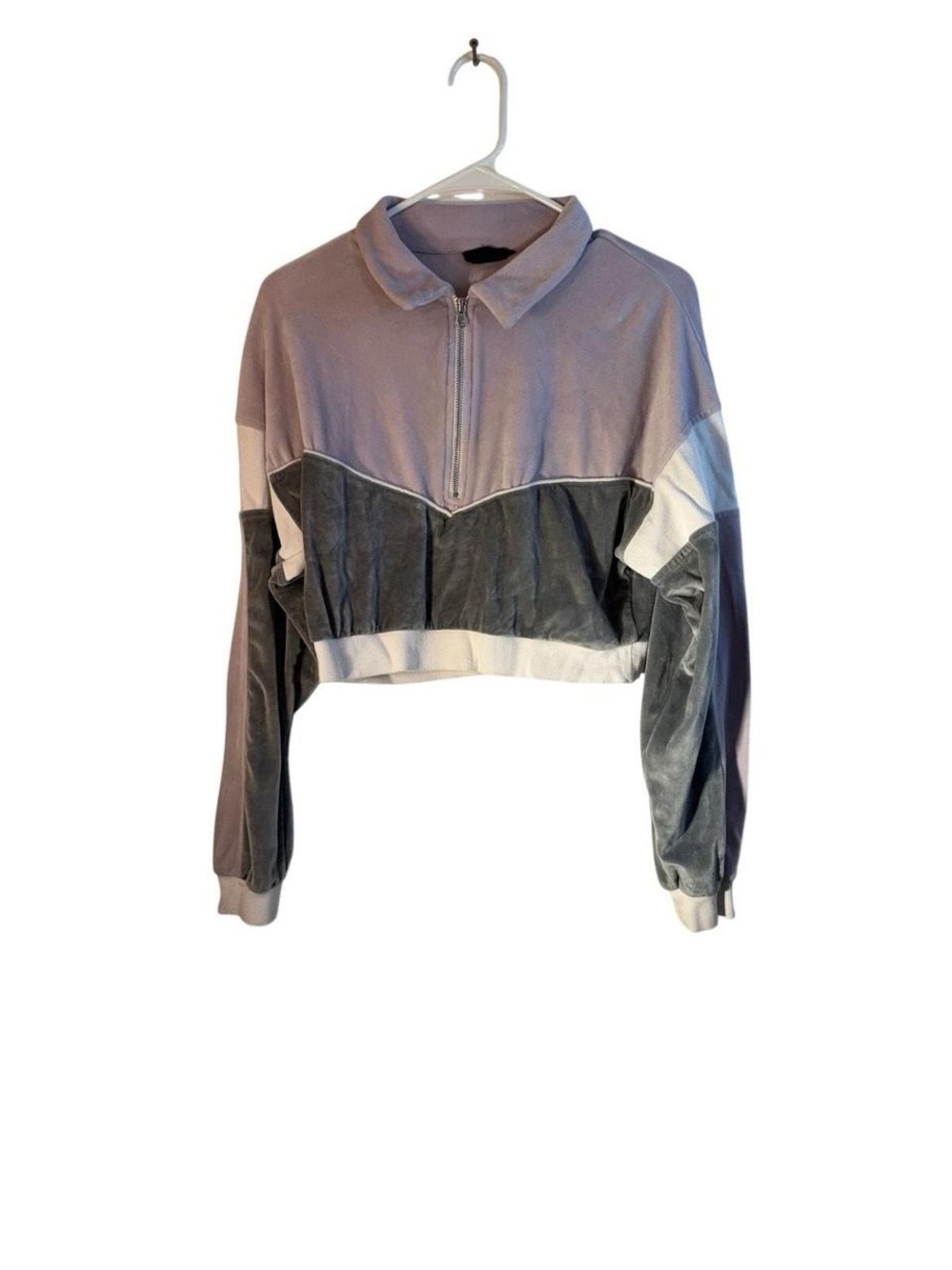 Urban Outfitters Cropped Colorblock Jacket in Gray, White & Mauve